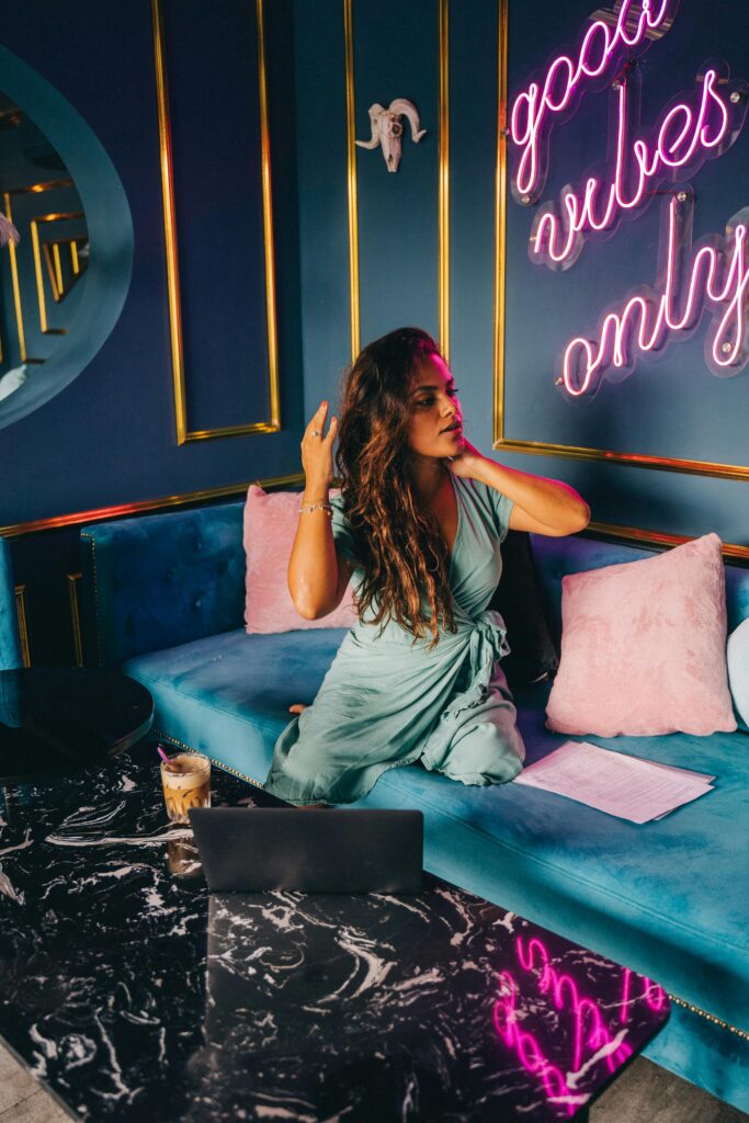 Couch Clubbing with Casino Vibes: A New Breed of Digital Entertainment